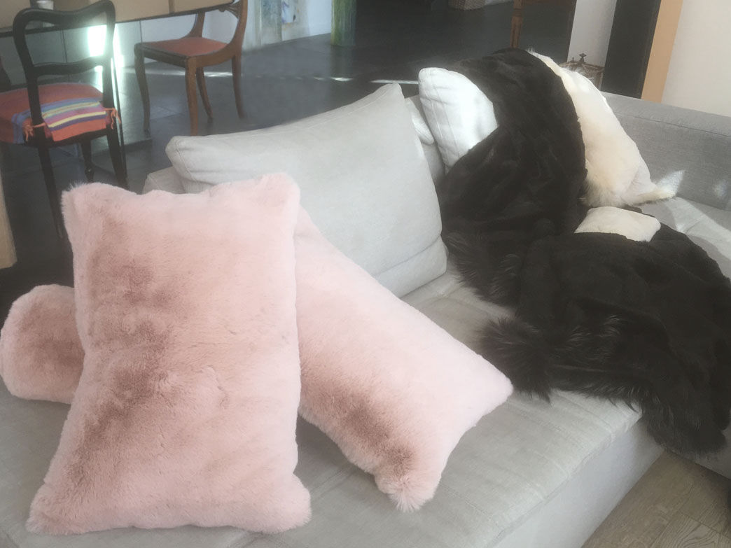 Cuddly fur cushions
